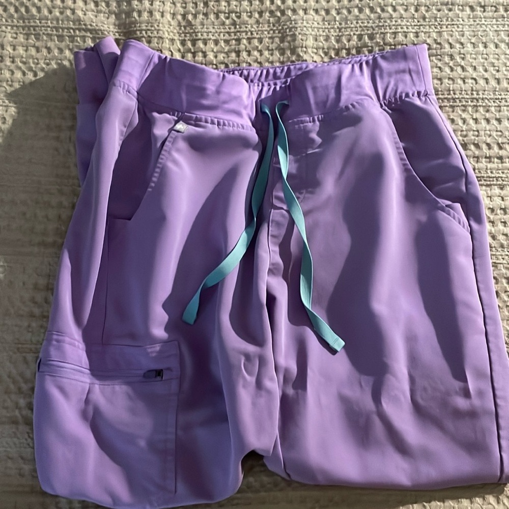 Figs pants